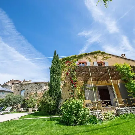 Bed & Breakfast La Demeure De Cybele - D'hotes En Drome Provencale 3*
